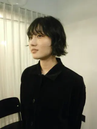 ミディアム パーマ 宮前 芽衣のヘアスタイル