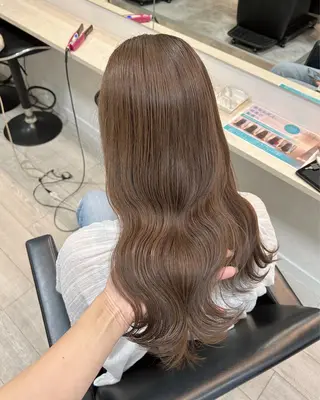 ロング カラー ヘアアレンジ 代表🎀 ふわモテ愛 され髪🩷yumiのヘアスタイル