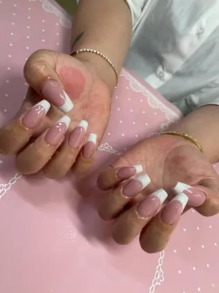 ミディアム ネイル 《LB》ラブリエ Nail&eyeのマツエク・マツパデザイン