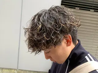パーマ メンズ パーマ支持率No.1 ❤️🔥安成弾のヘアスタイル