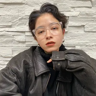 ショート 韓国𝐻𝑎𝑖𝑟 🇰🇷🖤ハラのヘアスタイル