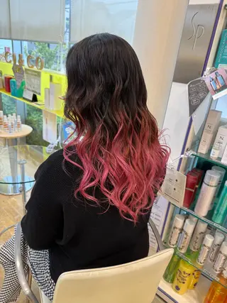 カラー 山本 瑠華のヘアスタイル
