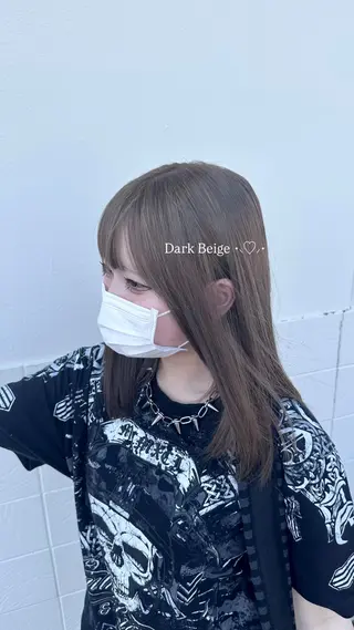 セミロング 坂庭 美夢のヘアスタイル