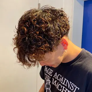 ショート パーマ メンズ レイヤーボブ/ 艶カラー/サナ🌼のヘアスタイル