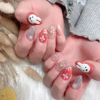 ネイル 💅ネイルハウス🏡 🎀TOMO🎀のネイルデザイン