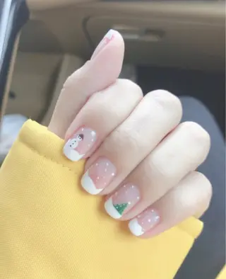 ネイル ゲン レイカのネイルデザイン