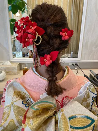 セミロング ヘアアレンジ メンズ キッズ ネイル マツエク・マツパ 透明感カラー🤎 ゆりのヘアスタイル
