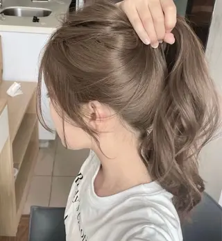 セミロング カラー 💚ブリーチカラー 指名🥇💚ユウスケのヘアスタイル