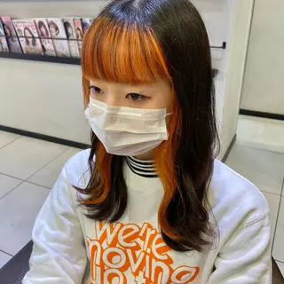 セミロング カラー ヘアアレンジ 渡邊 桃香のヘアスタイル