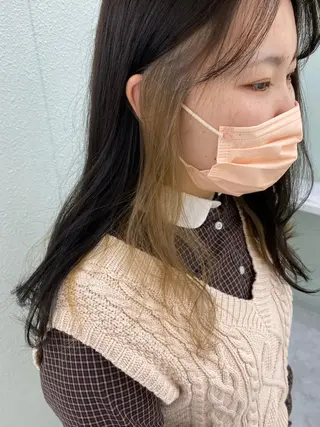 ロング カラー 中川 茜里のヘアスタイル
