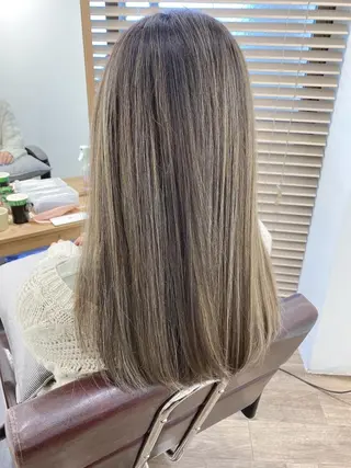 ロング カラー ハイライト⭐️上野 高広のヘアスタイル