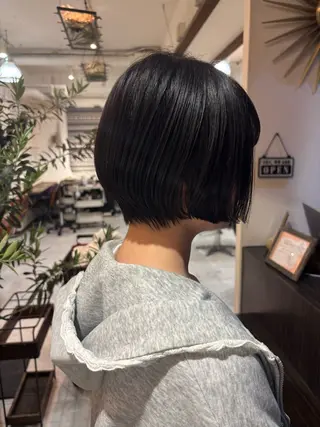 ショート 宇留間 涼香のヘアスタイル