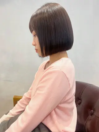 ショート カラー 地毛風ストレート ミニボブ🌷江梨🍎のヘアスタイル