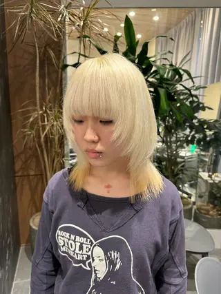 ミディアム カラー 💋ハイトーンデザイ ンヘア💋A'nyuのヘアスタイル