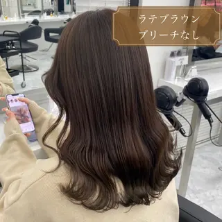 セミロング カラー ヘアアレンジ 🪞official FRUITS渋谷🩰のヘアスタイル