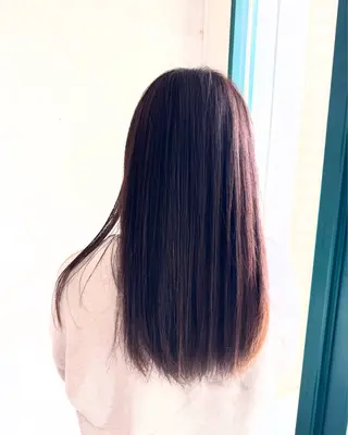 ロング カラー 大塚 しおりのヘアスタイル