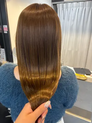 ロング RISE SWELL 江坂momoneのヘアスタイル