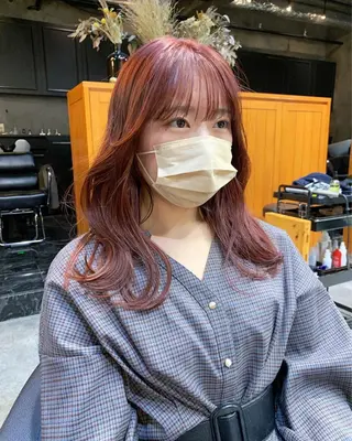ロング 圧倒的デザイン力 店長🎨RENAのヘアスタイル