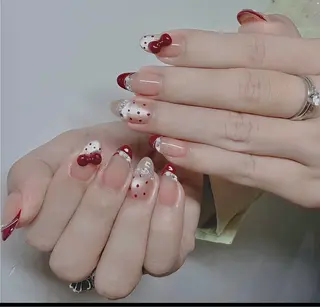 ネイル She’s Lunaのネイルデザイン