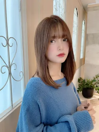 セミロング カラー 酒井 里穂のヘアスタイル