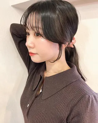 ロング レイヤーカット、 大人可愛い　中村美羅のヘアスタイル
