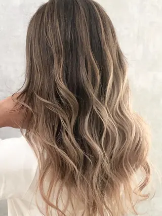 ミディアム 小林 正樹のヘアスタイル