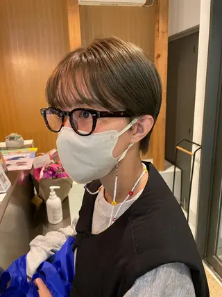 ショート カラー 五十嵐 雄毅のヘアスタイル