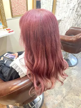 ロング カラー 岩谷/ブリーチ 🪽透明感カラーのヘアスタイル