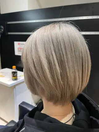 ショート biscohair 髪にドラマを。のヘアスタイル