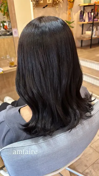 ミディアム shimizu .のヘアスタイル