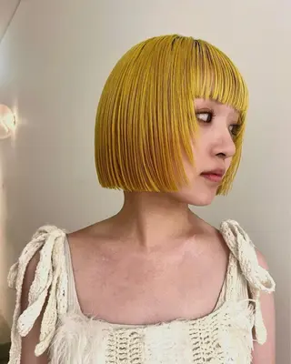 カラー yukie/ ブリーチカラーのヘアスタイル