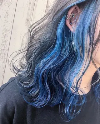 カラー 宝崎 莉子の眉毛・アイブロウイメージ