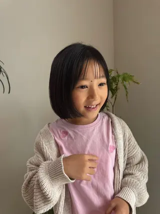 ミディアム 田邉 偉楓のヘアスタイル