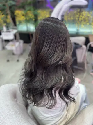 ロング 艶カラー✨レイヤー 𝐚𝐲𝐚𝐤𝐚のヘアスタイル