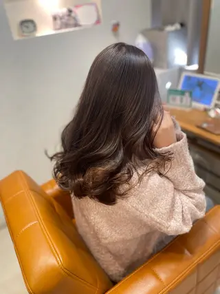ロング カラー 【完全個室】髪質改善 暖色カラー/山崎唯奈のヘアスタイル