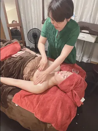 辻村 晴美のエステ・リラクイメージ