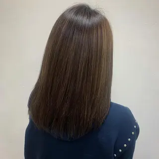 ミディアム 黒田 優衣のヘアスタイル