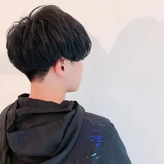 ショート パーマ メンズ タカハシ ハヤトのヘアスタイル