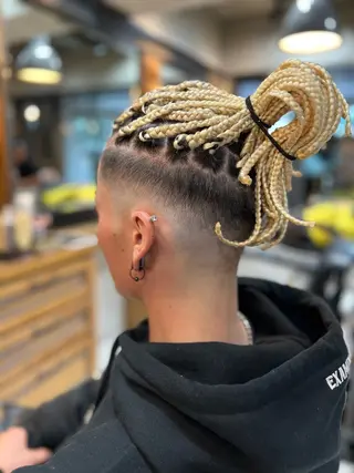メンズ 指名No.1💥 ユウトのヘアスタイル