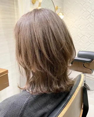 ミディアム 山根 賢樹のヘアスタイル