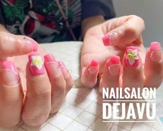 ネイル Nail salon Dejavu 🌿のネイルデザイン