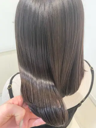 ミディアム カラー 髪質改善カラー🤍 エクステ✨君島由実子のヘアスタイル
