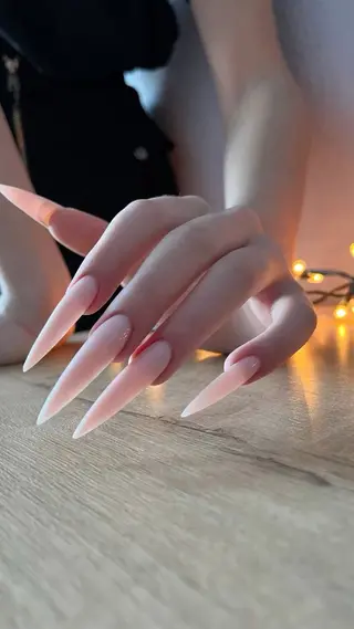 ロング あい 小森のネイルデザイン