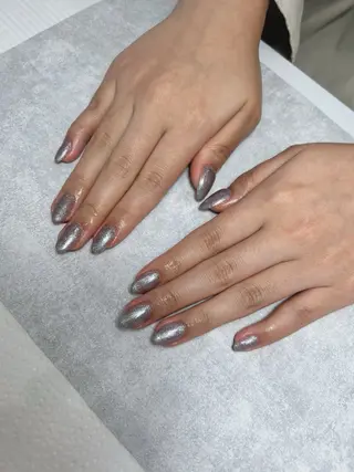 ネイル eye mor. watanabe🍏のネイルデザイン