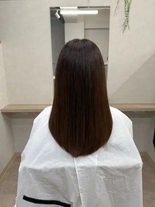 ロング 炭屋 波音のヘアスタイル