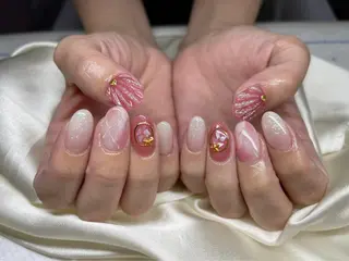 ネイル マツエク・マツパ アイブロウ Nail&eye Belire 新宿のネイルデザイン