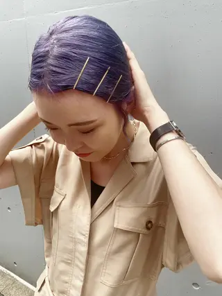 ショート カラー leben serikaのヘアスタイル