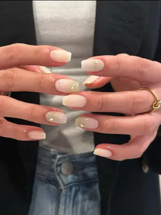 ネイル nagi .のネイルデザイン