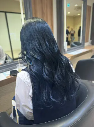 ロング カラー さら艶レイヤーカット 🩶Suzuneのヘアスタイル