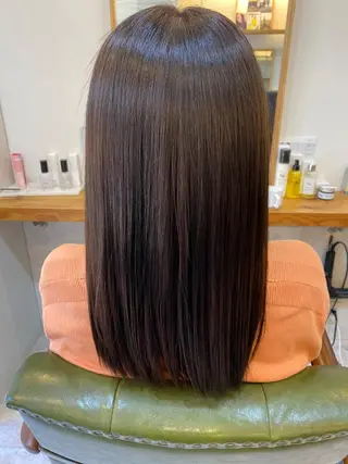 ロング カラー エイトウメダ 店長 稲尾友則のヘアスタイル